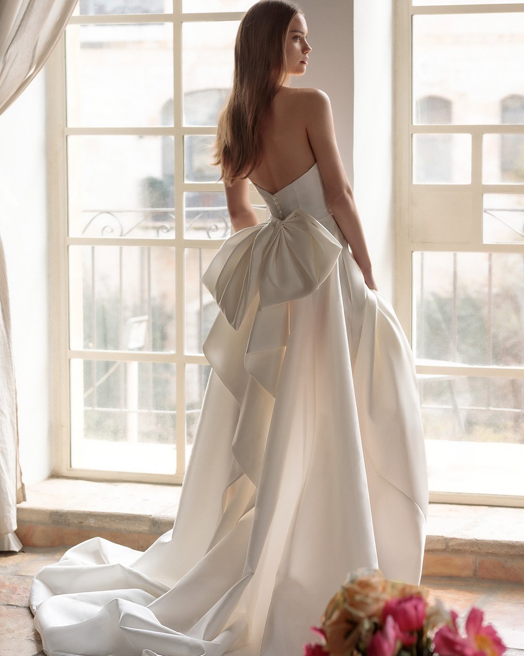 backless wedding dresses low back simple with bow lihihod
