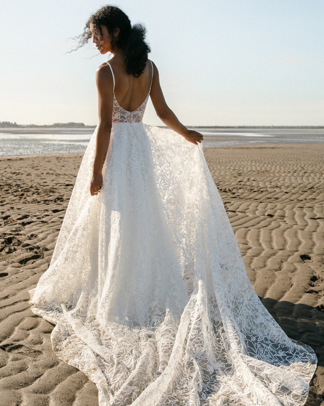 Beach Wedding Dresses For Seaside : 51 