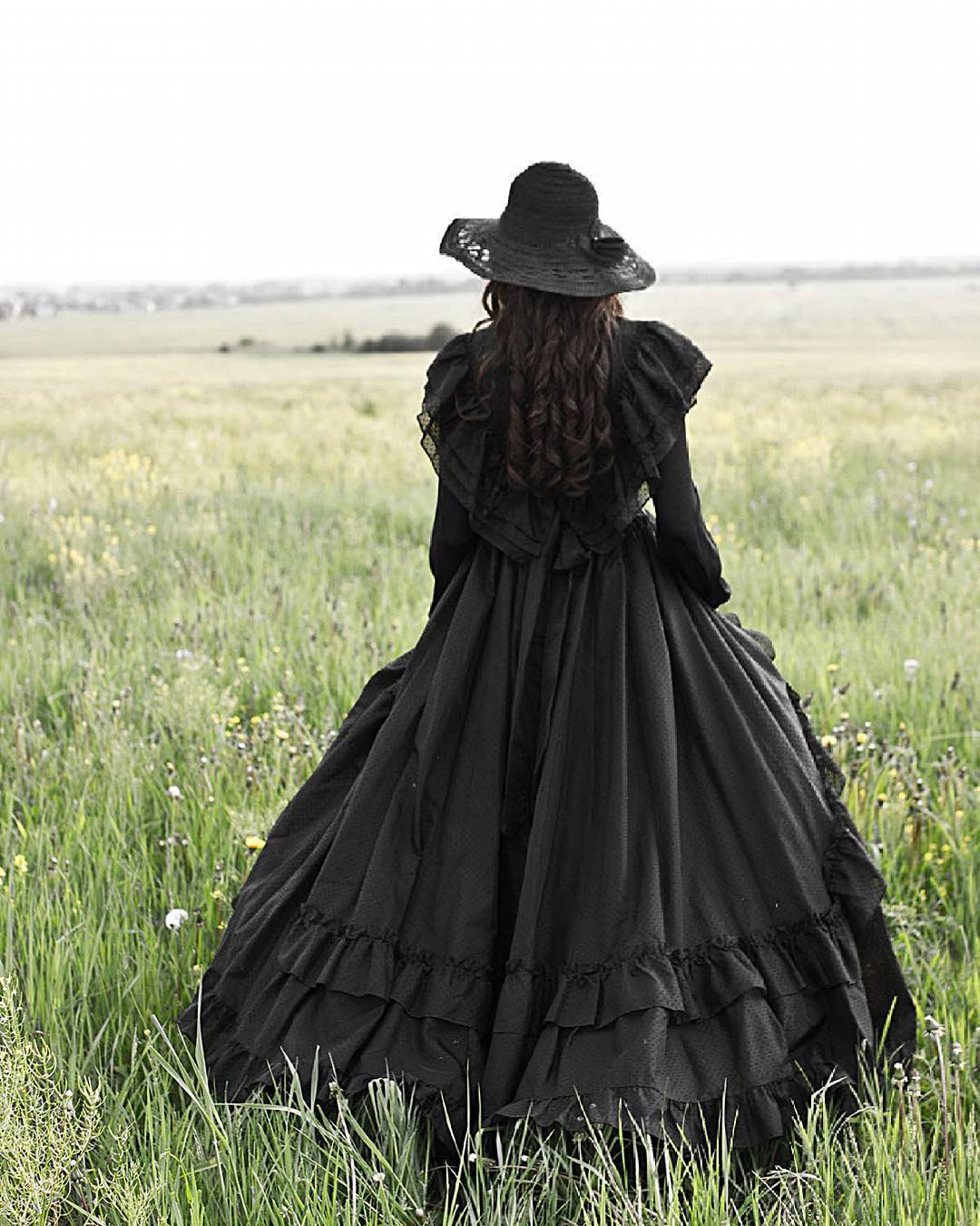 black wedding dresses gothic ball gown with long sleeves missis_scarlett