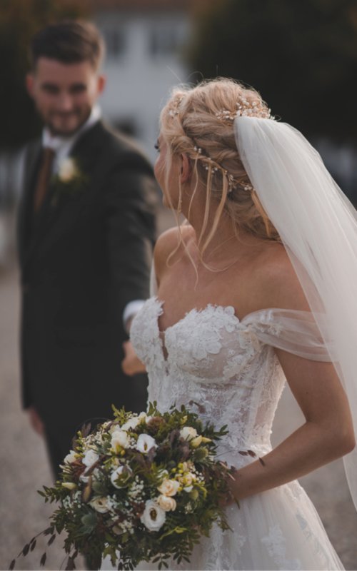 43 Bridal Shower Veil Stock Photos, High-Res Pictures, and Images - Getty  Images