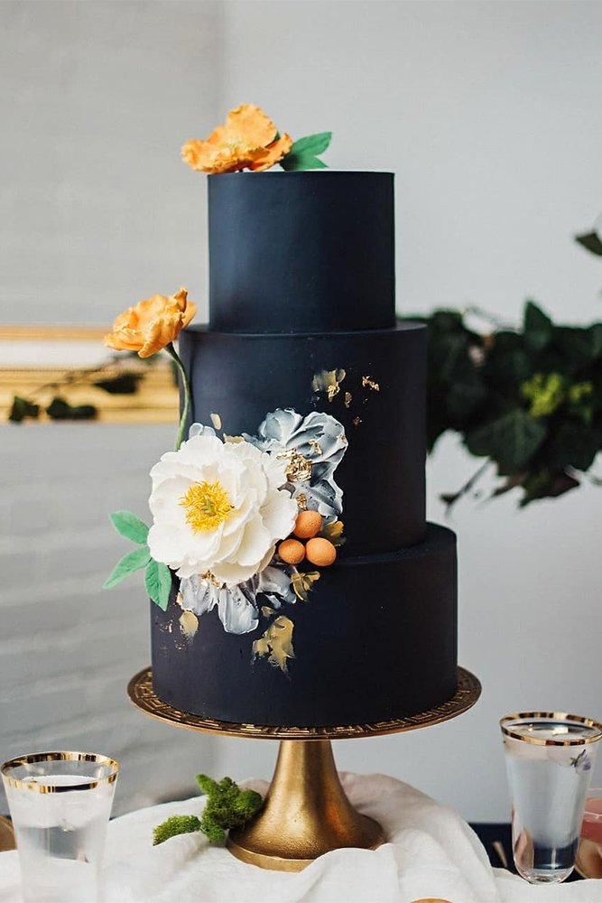 classic blue wedding weding blue cake ideas