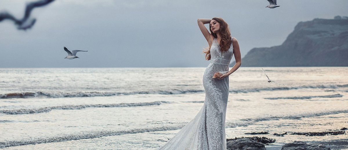 30 Hottest Wedding Dresses: 2022 Guide To Every Silhouette