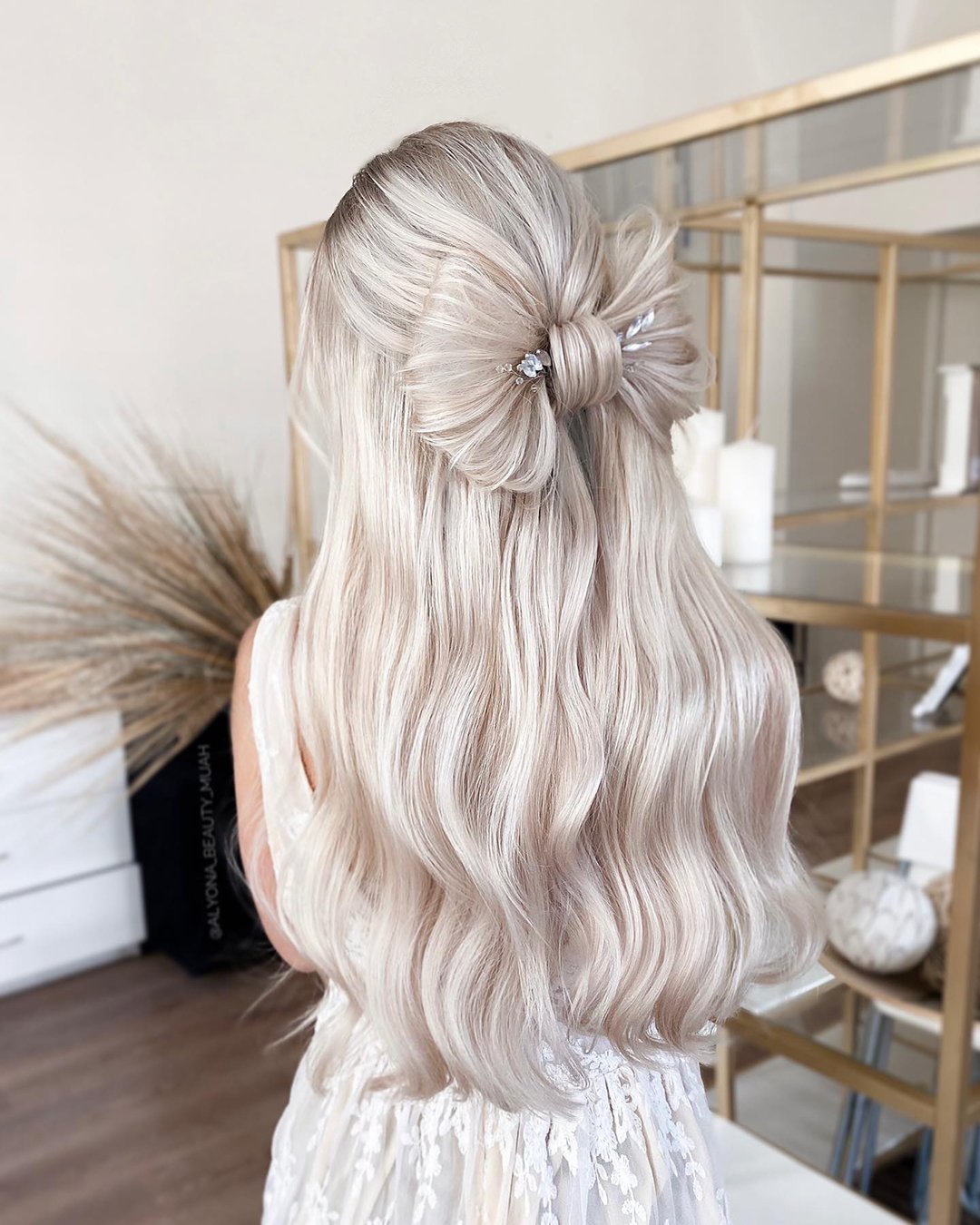 vintage wedding hairstyles half up with bow on blonde hair alyona_beauty_muah