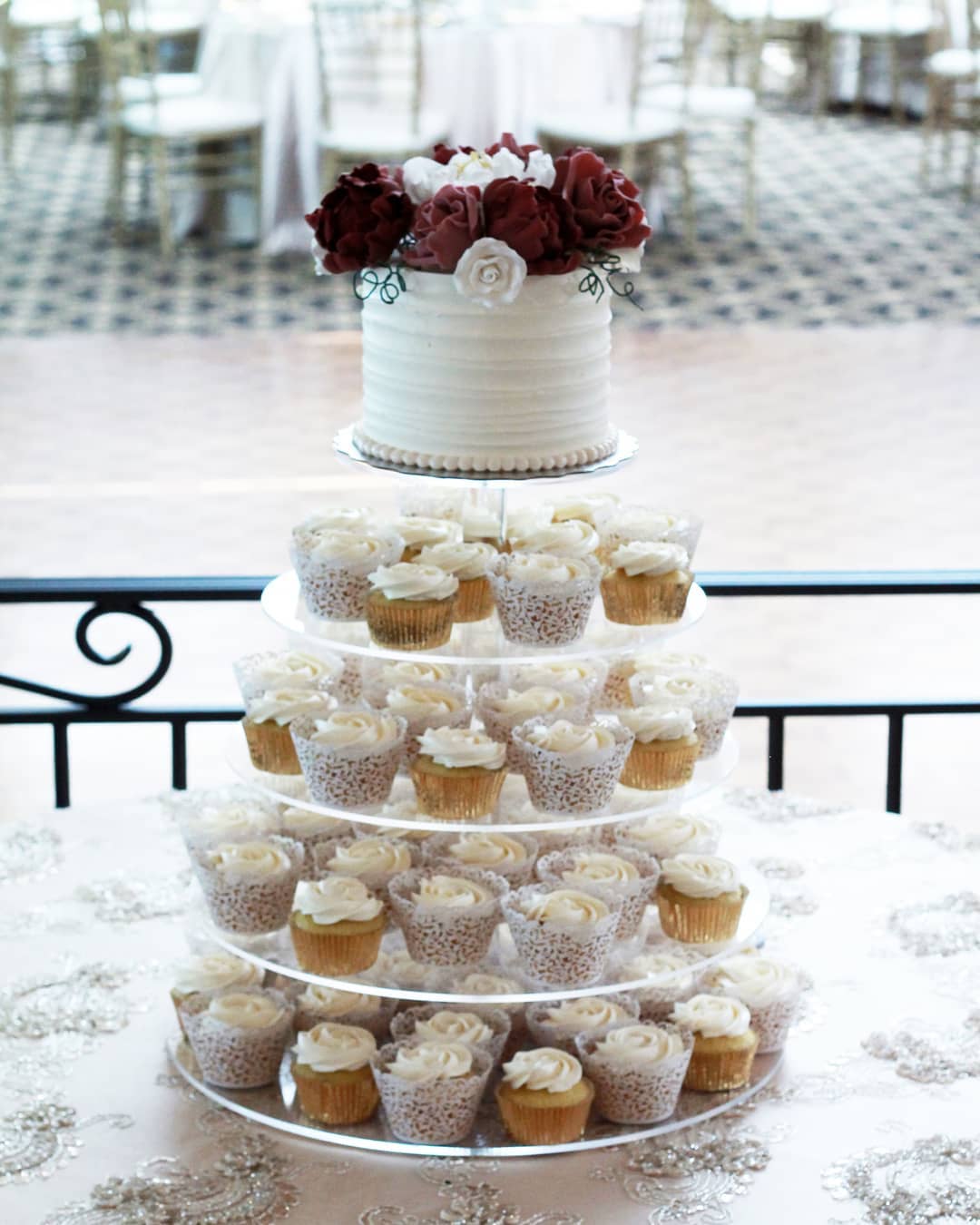 wedding cake alternatives beautiful cupcakes