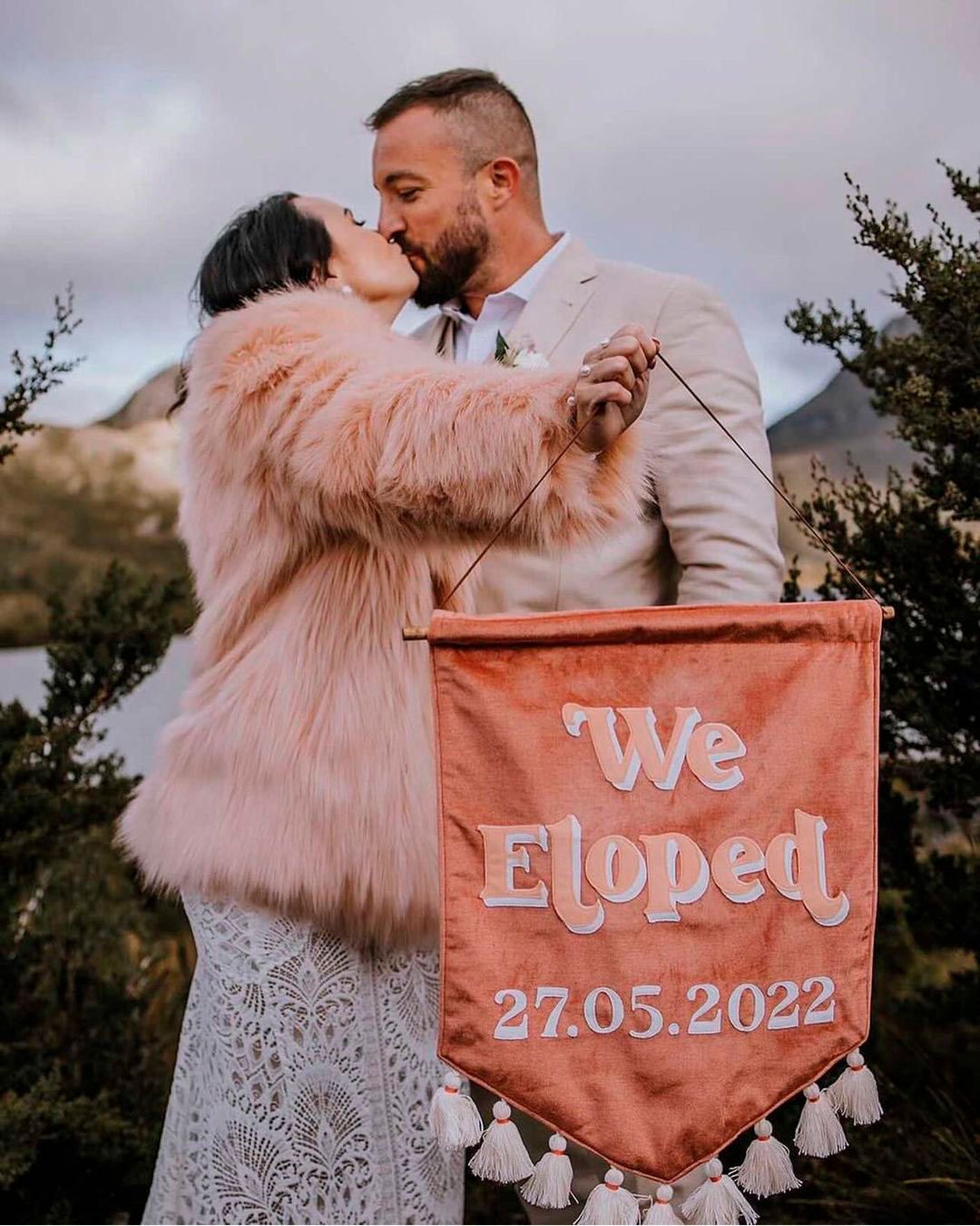 wedding trends bride groom elopment sign