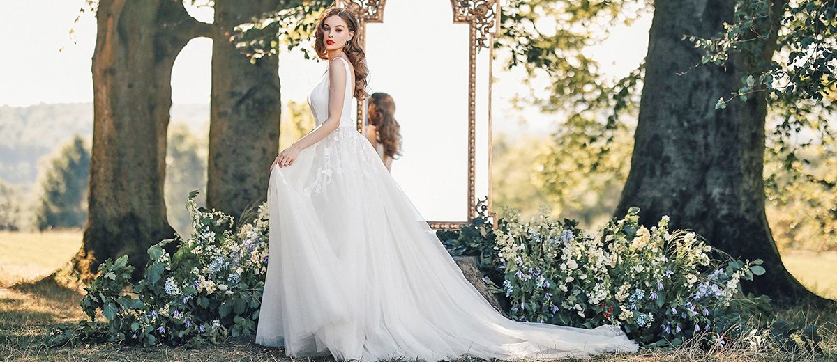 27 Ball Gown Wedding Dresses Fit For A Queen