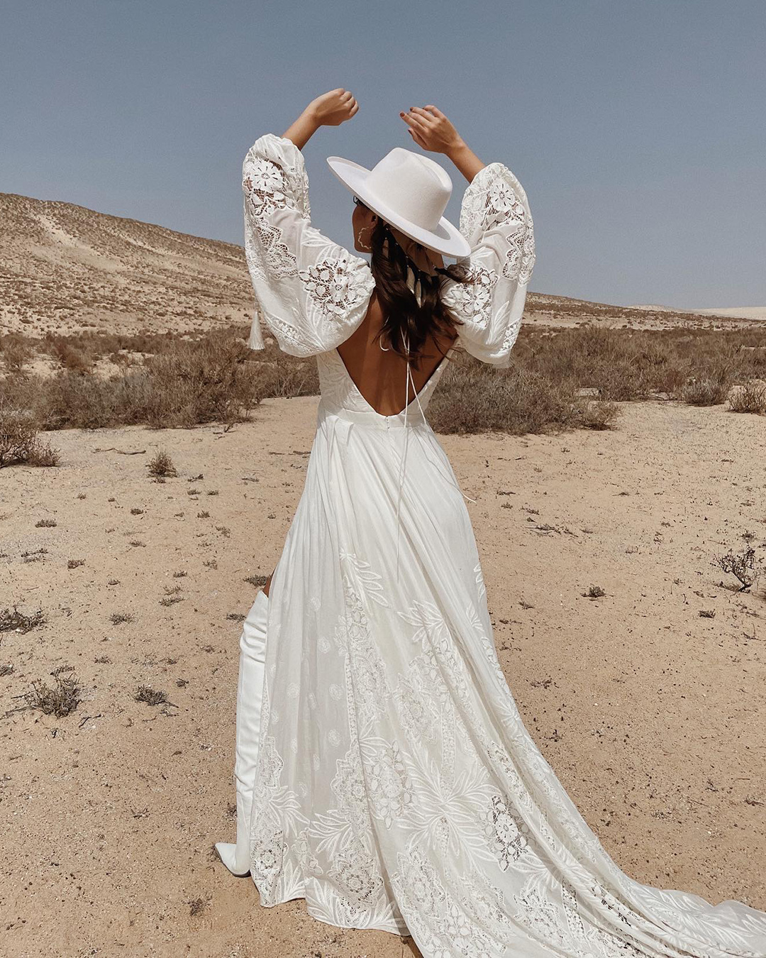 boho wedding dresses open back with long sleeves lace barn with boots ruedeseine