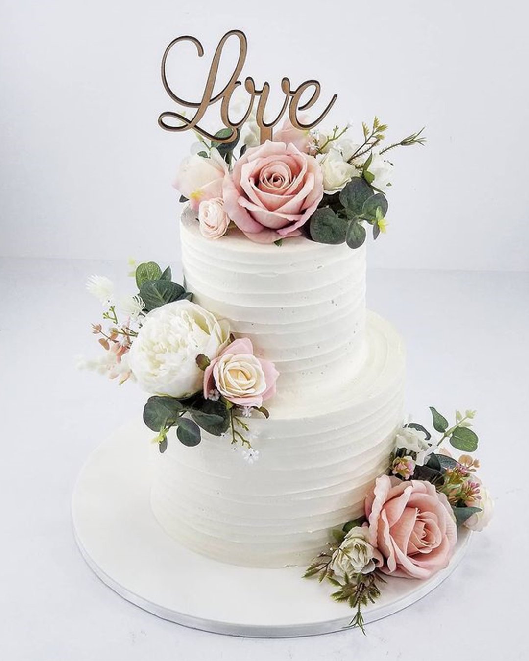 engagement party cakes love cake sign