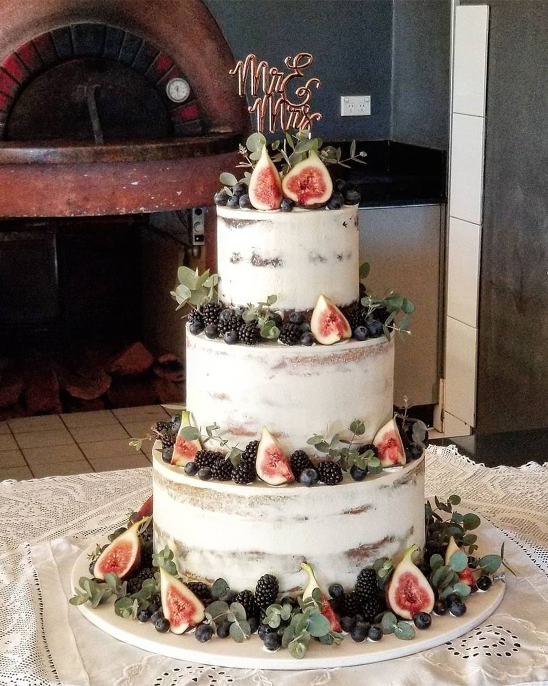 fall wedding cakes ideas rustic fall wedding cakes with fuits
