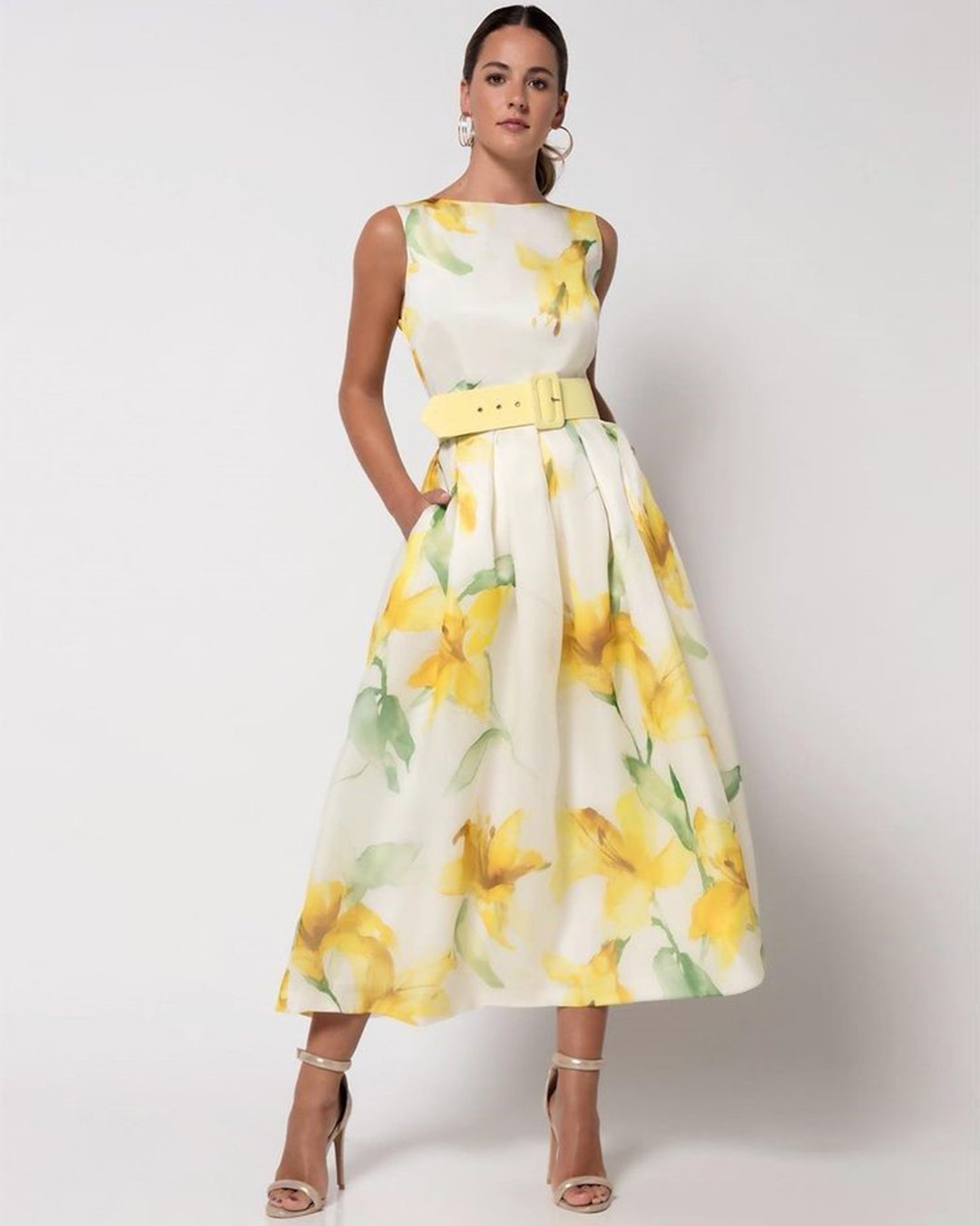 mother of the bride dresses yellow floral print spring idea matildecano