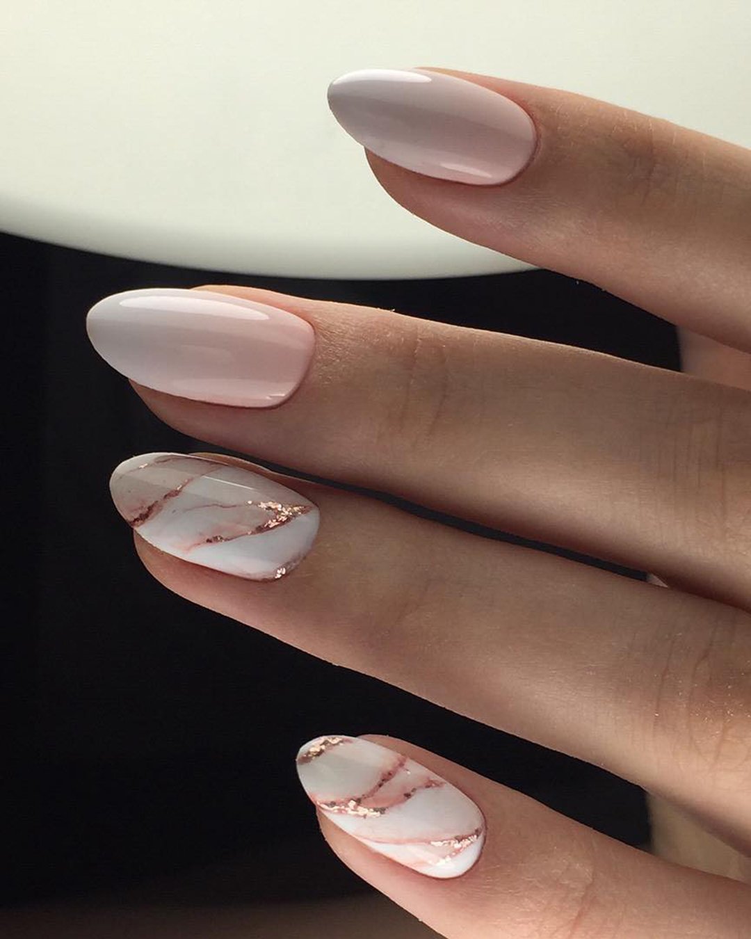 pink and white nails gentle marble effect mariapro.nails