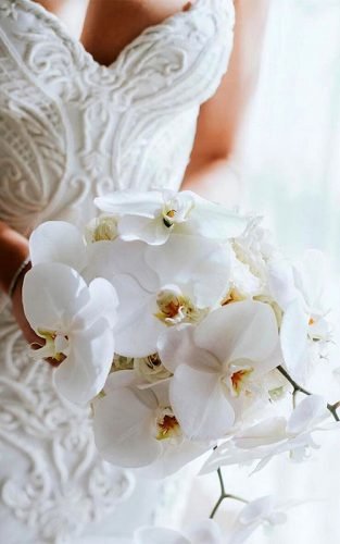 single bloom wedding bouquets