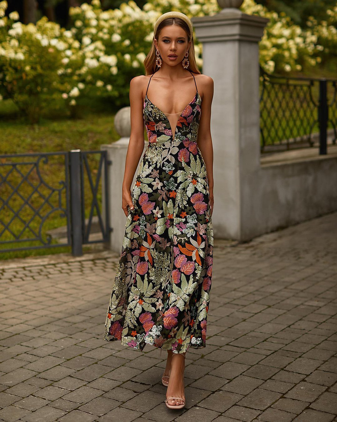 beach wedding guest dresses tea length with spaghetti straps floral with black alamourthelabe