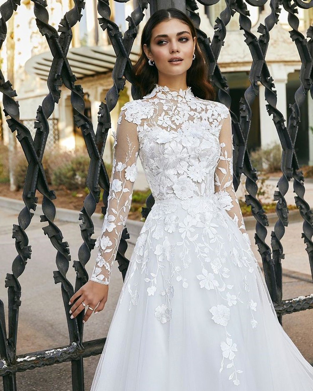 Vintage Inspired Wedding Dresses: 33 