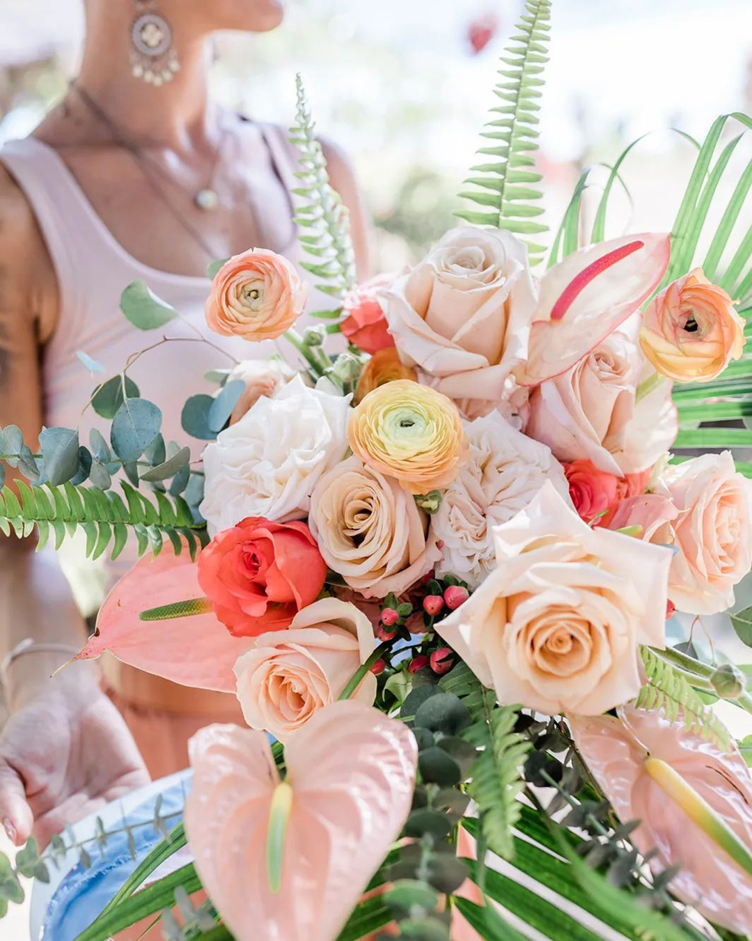 wedding bouquet ideas inspiration colorful beach bouquet phuket_wedding_planner