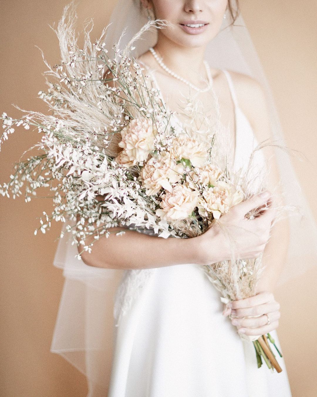 wedding bouquet ideas inspiration dried flower bouquet hanaholdener