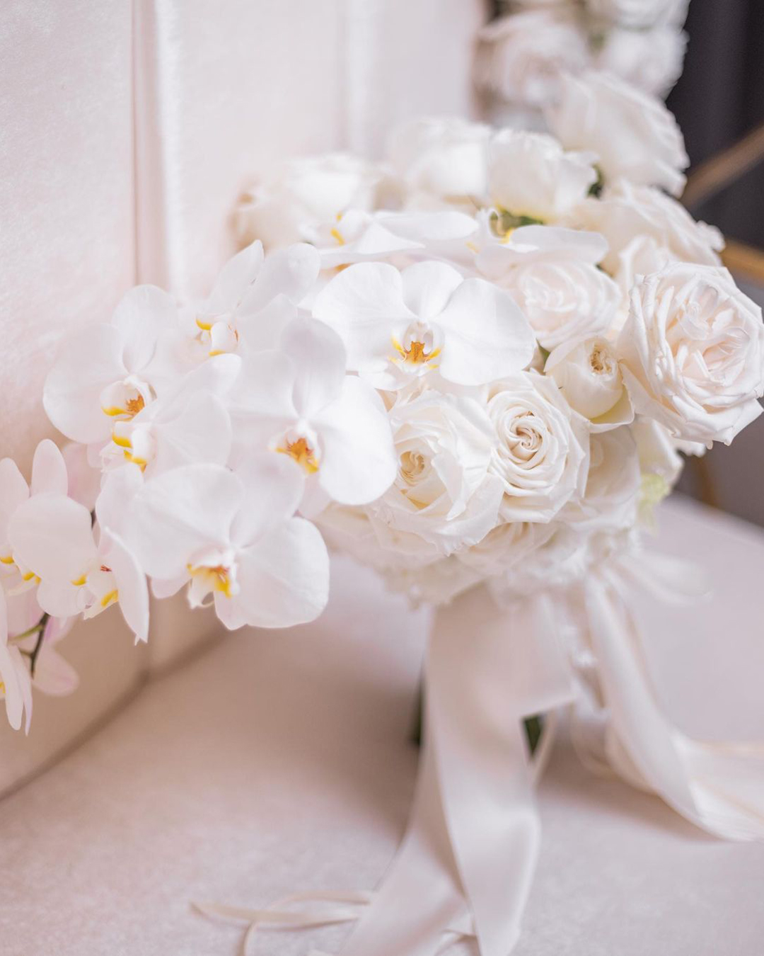 wedding bouquet ideas inspiration white winter bouquet tictockflorals