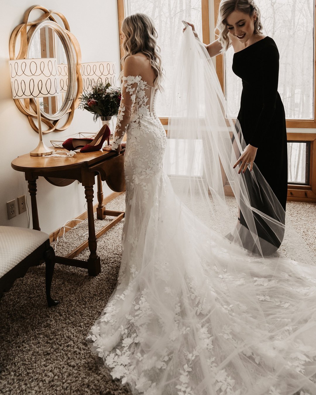 wedding dress designers sheath lace floral appliques train enzoani