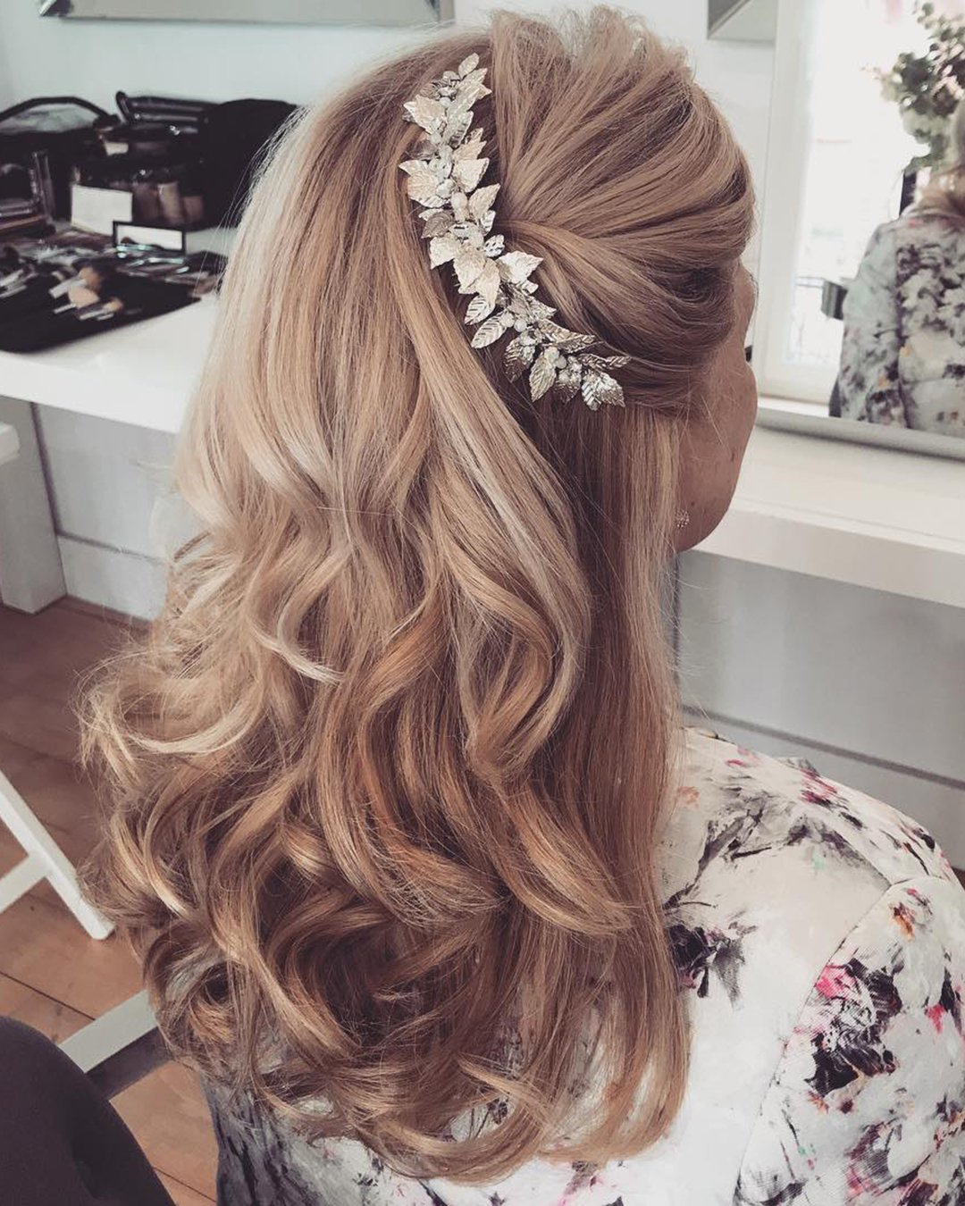 wedding hairstyles down with side clip on long hair botiashairandmakeup