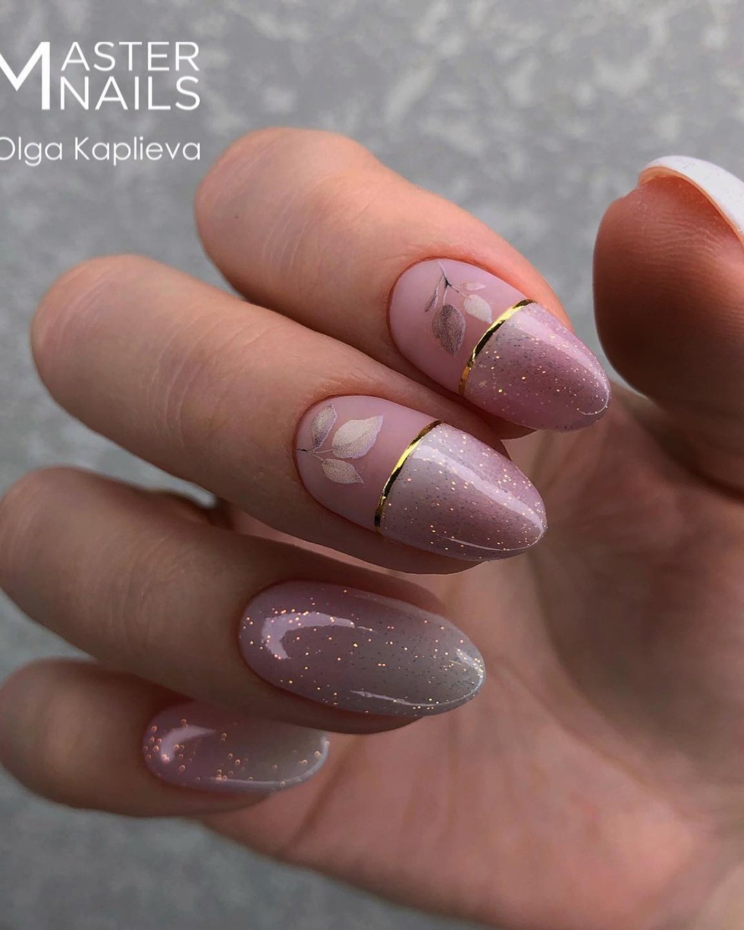 wedding nails design elegant nude pink with with gold stripes 1masternails
