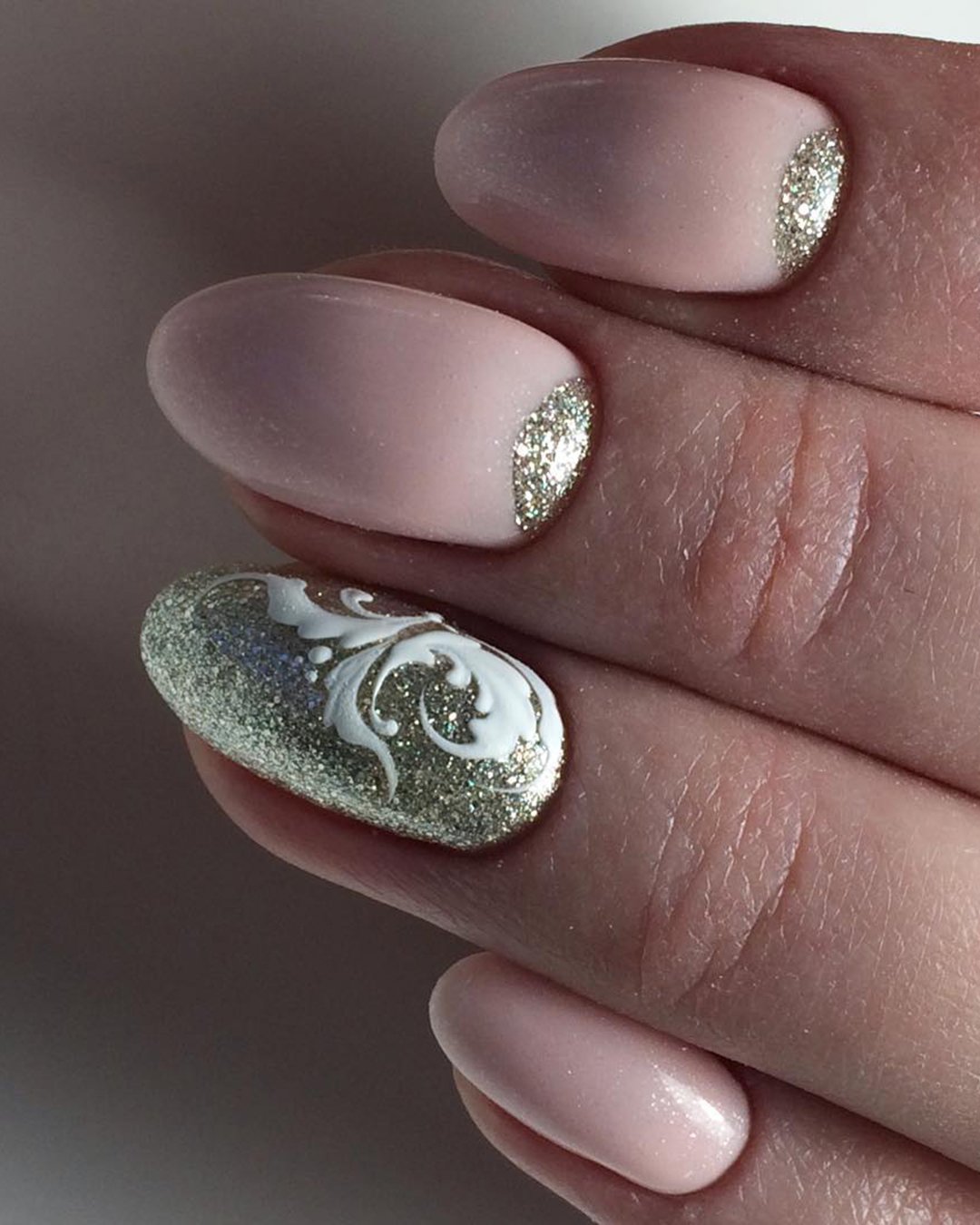 wedding nails design elgant silver glitter with petals dizi_nail