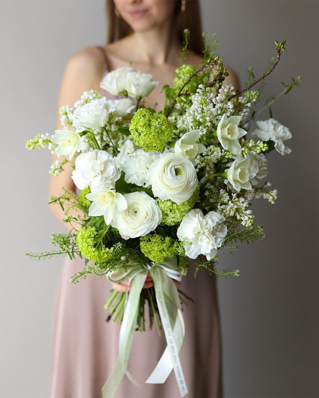 white wedding bouquets inspiration white bouquets for gentle brides