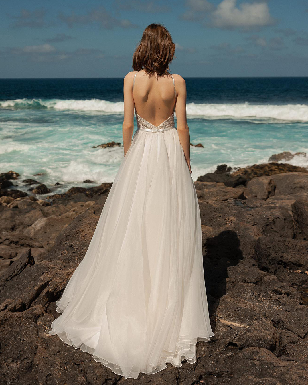 destination wedding dresses backless with spaghetti straps sexy beach daalarna