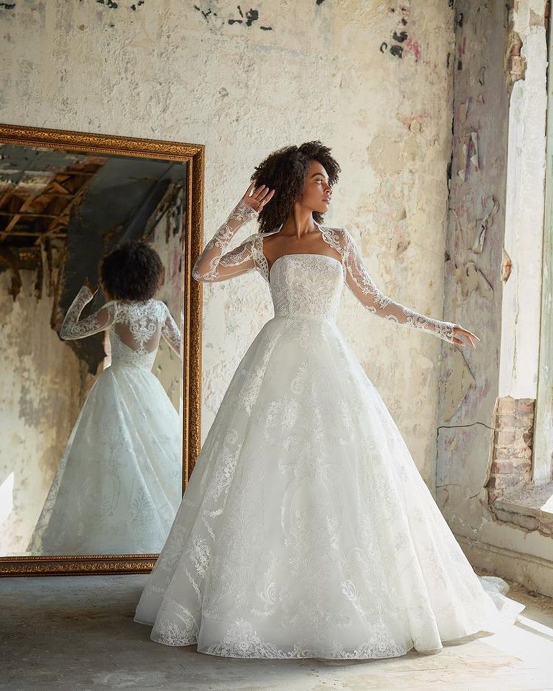 Modest Wedding Dresses: 33 Elegant 