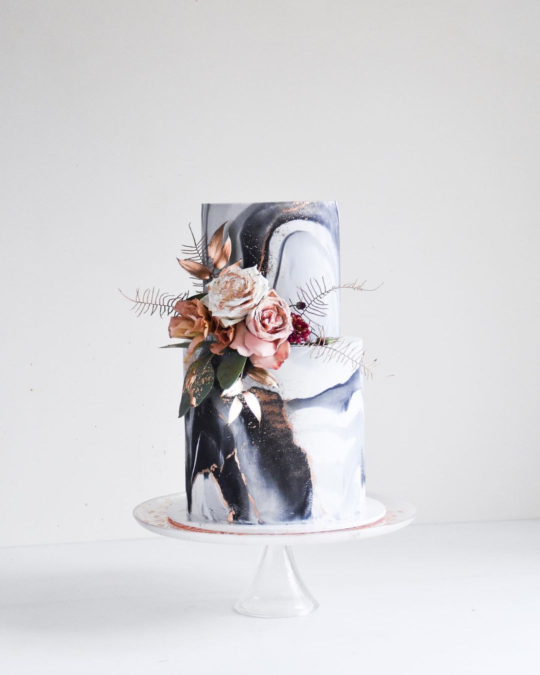 marble wedding cakes shades of grey and blue