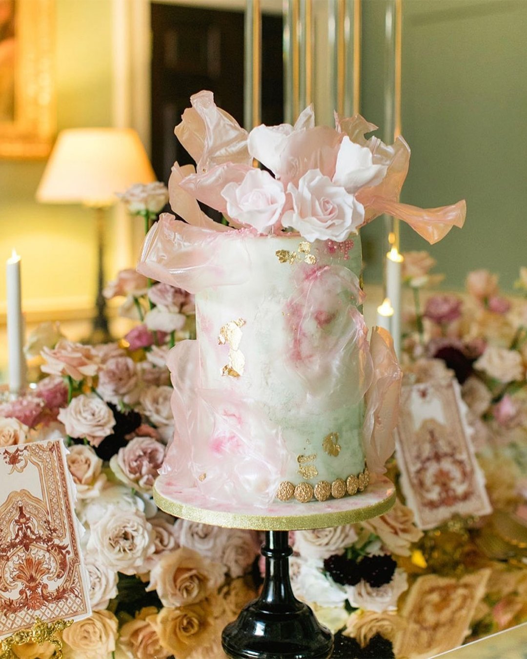 marble wedding cakes with gentle flowers