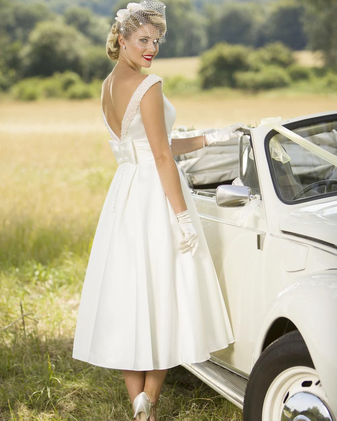 vintage inspired wedding dresses simple v back with bow true bride