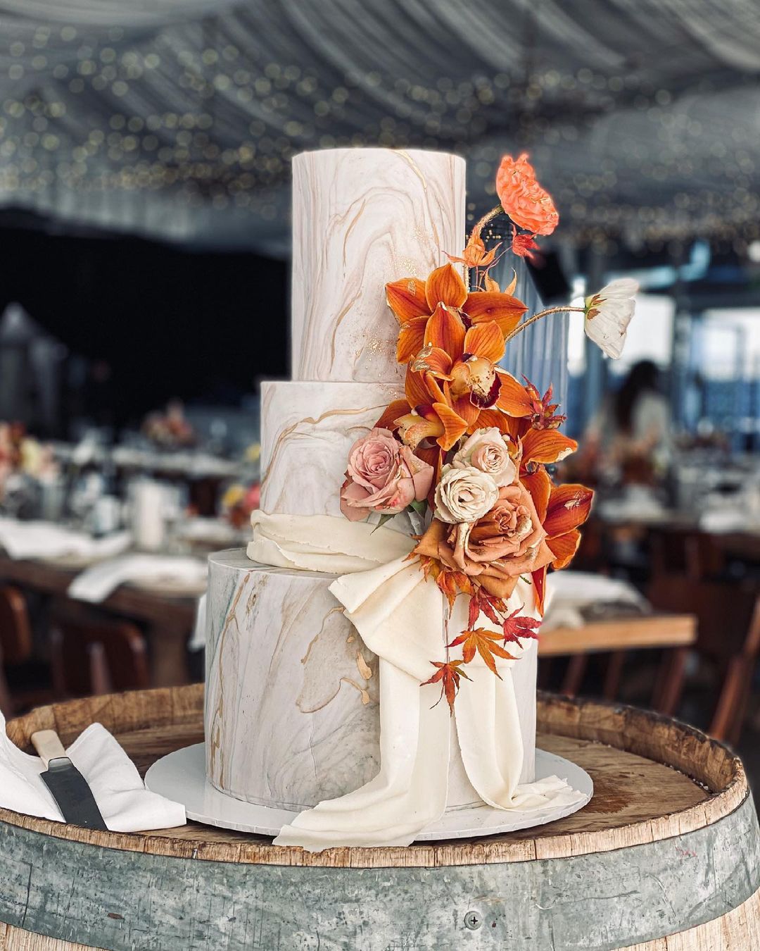wedding cake trends unusual marble cakes