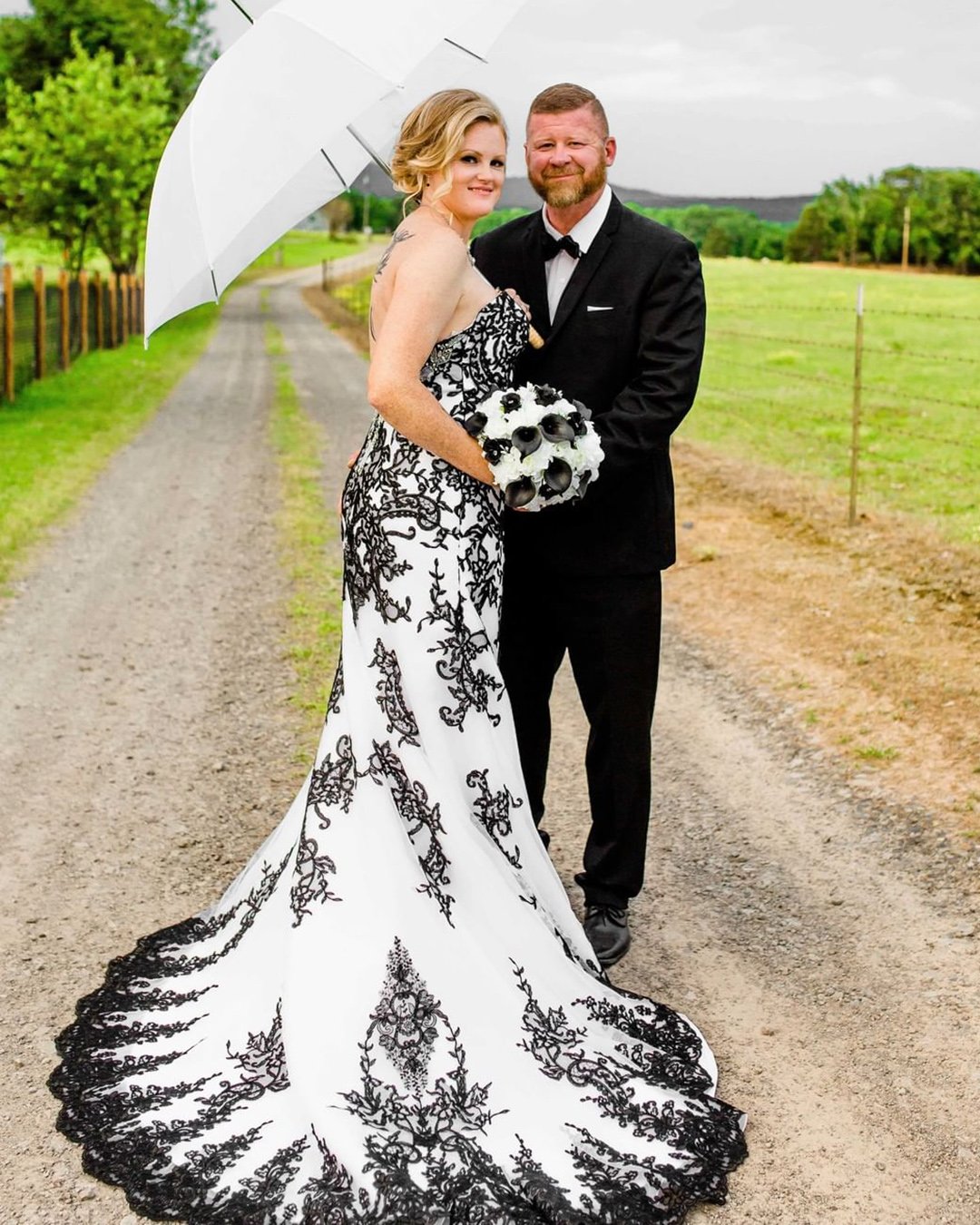 black and white wedding dresses trumpet lace cocomelody