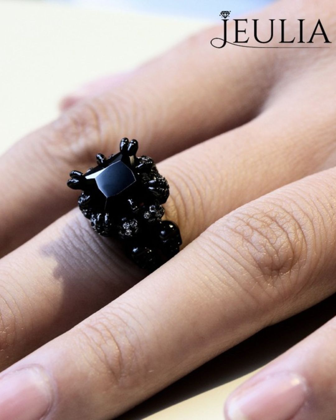 black diamond wedding rings modern rings2