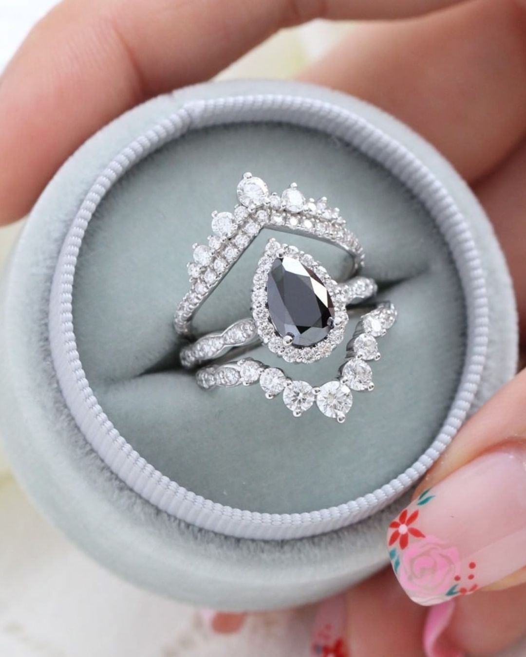 black diamond wedding rings solitare rings1