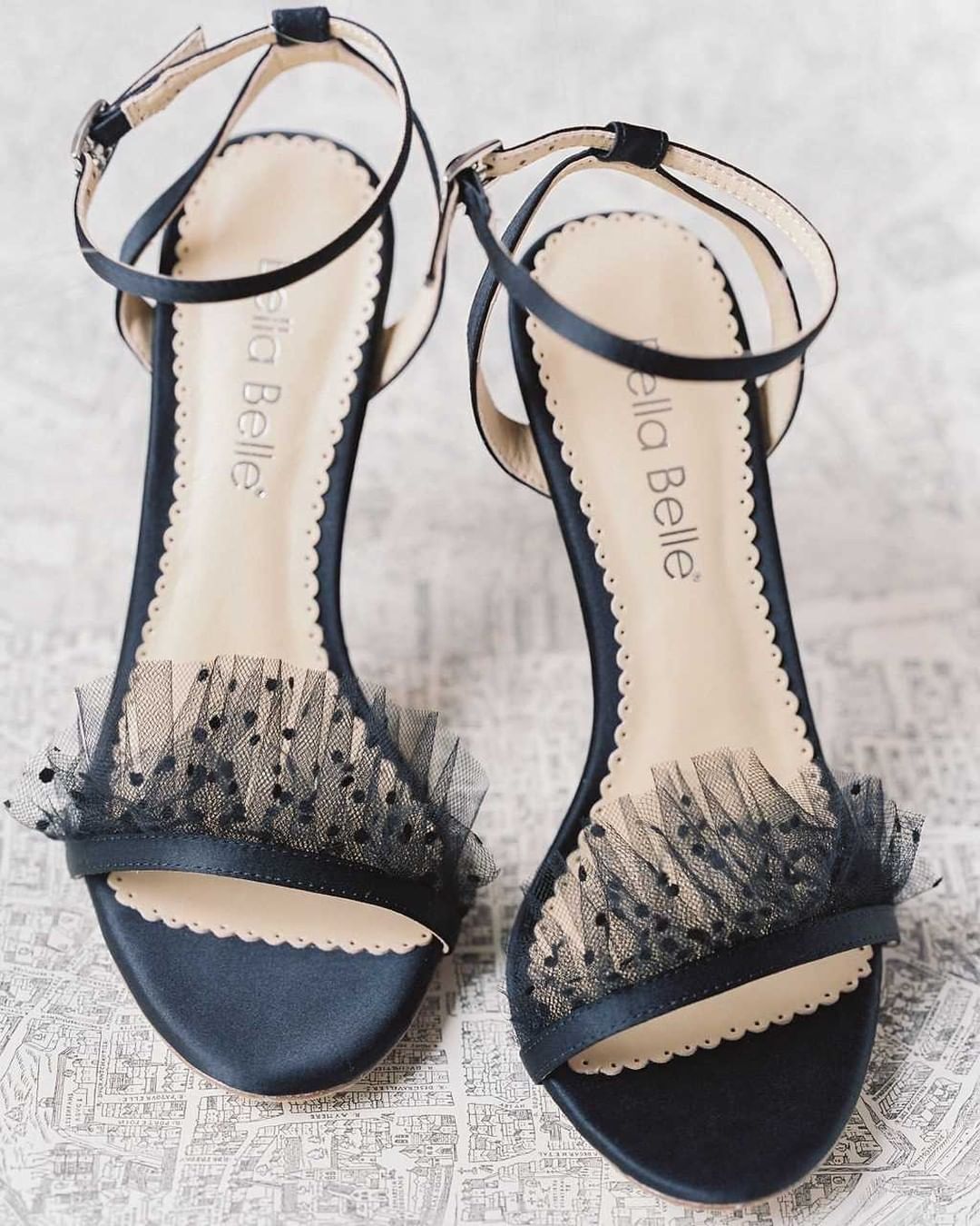 black shoes for wedding veil
