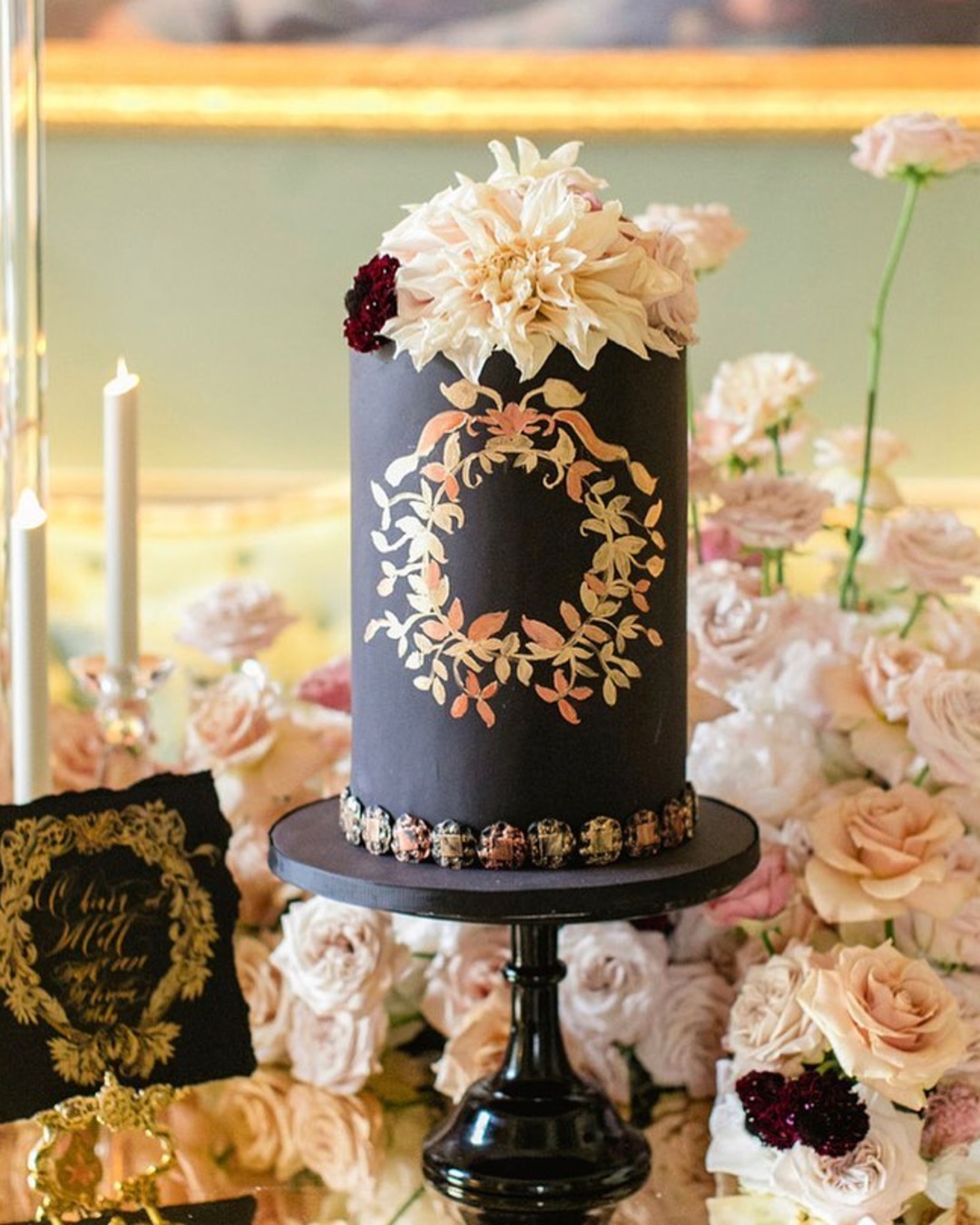 black wedding cake glamorous