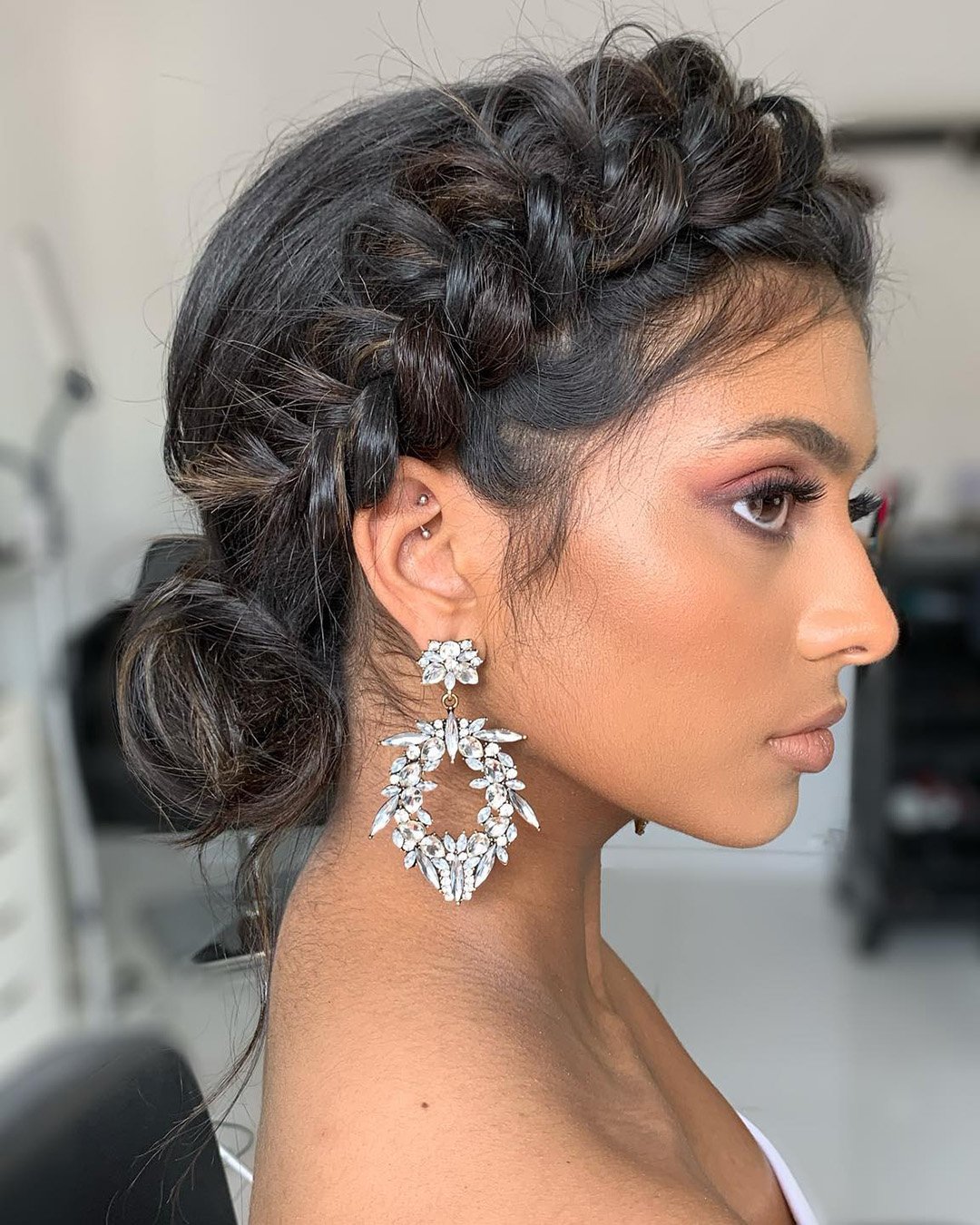 Low Bun Hairstyles for Wedding Ideas 2022/23 Guide & FAQs