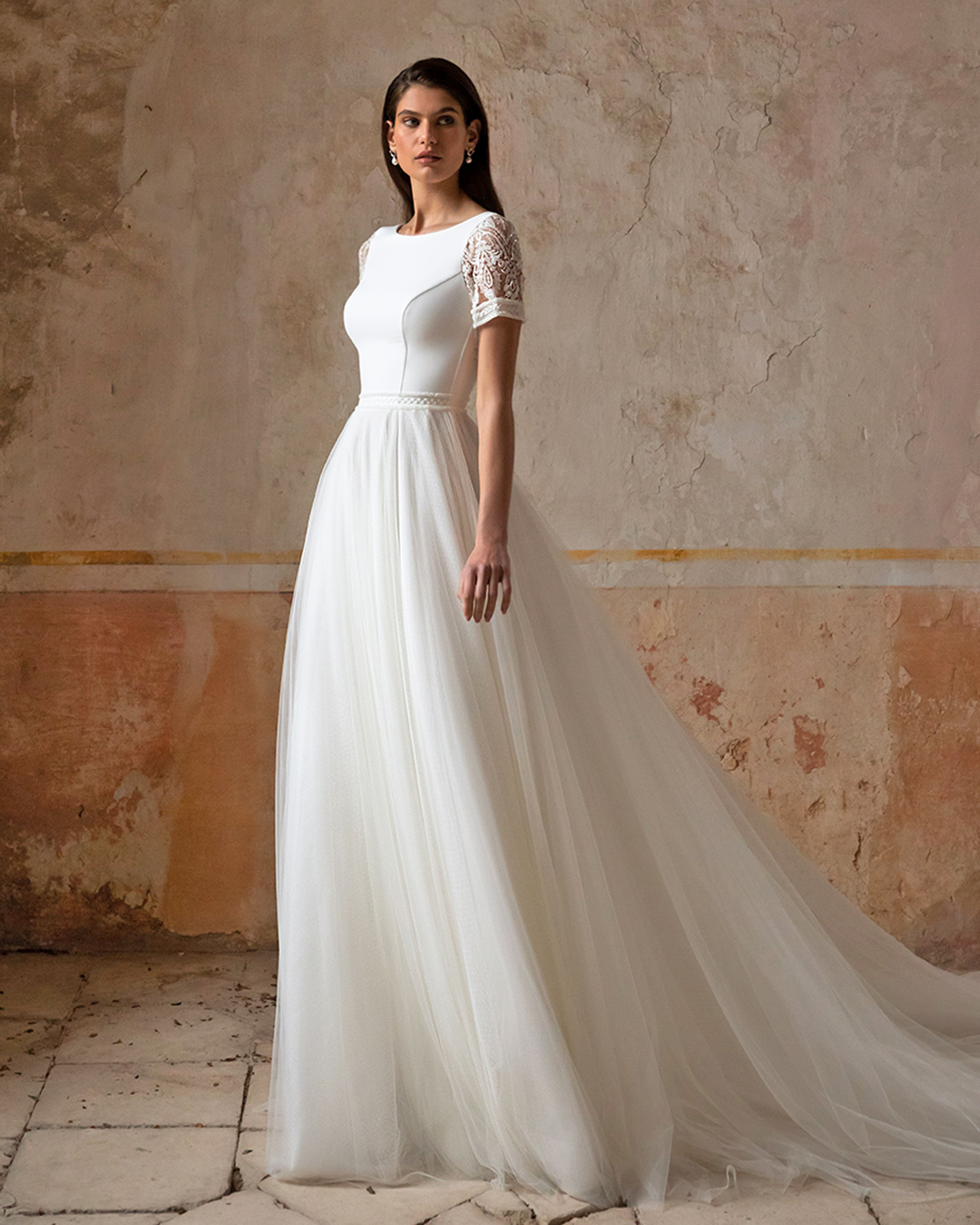 modest wedding dresses a line with cape sleeeves lace eva lendel