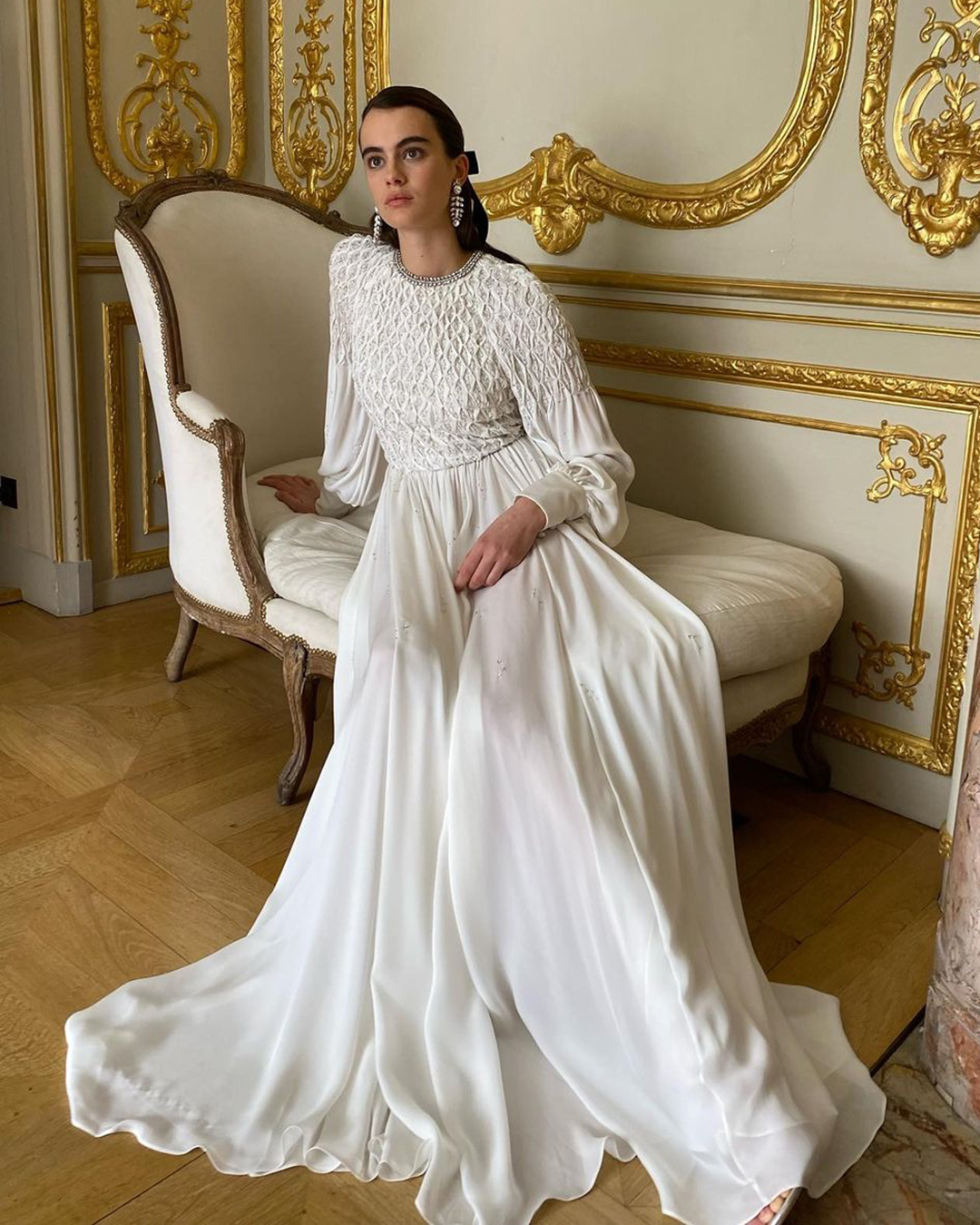 modest wedding dresses a line with long sleeves elegant simple moniquelhuillier