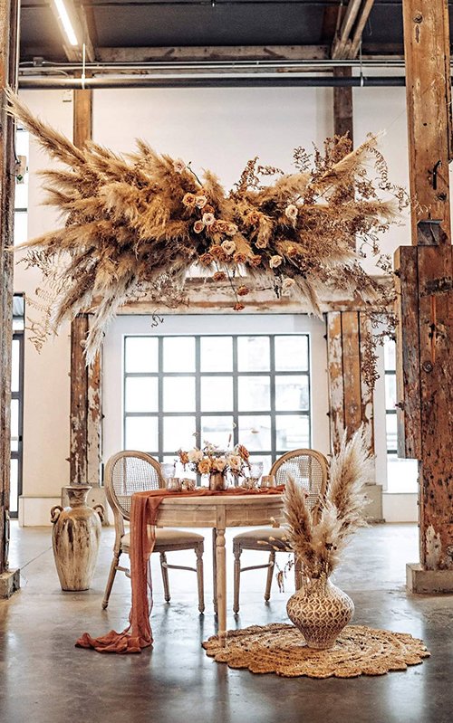 Rust Wedding Decor Ideas [2024 Guide & FAQs]