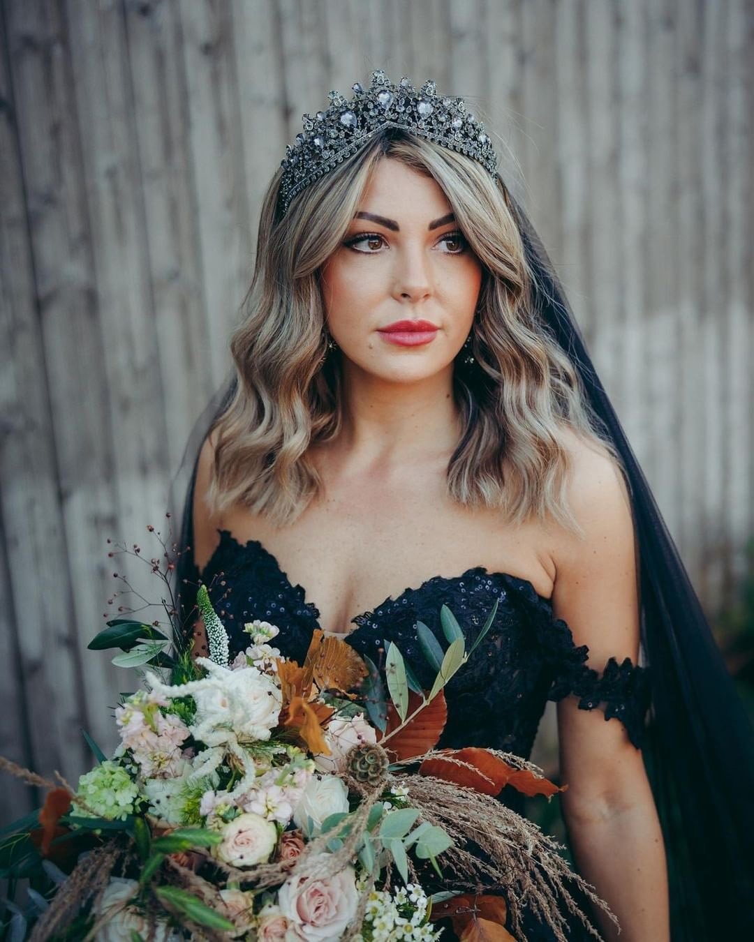 wedding hairstyles with crown and veil hair down sweetvjewelry