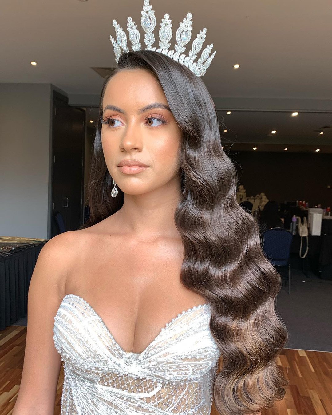 Wedding Hairstyles With Crown 2022 