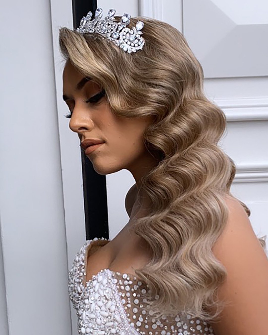 wedding hairstyles with crown side swept hair down kykhair