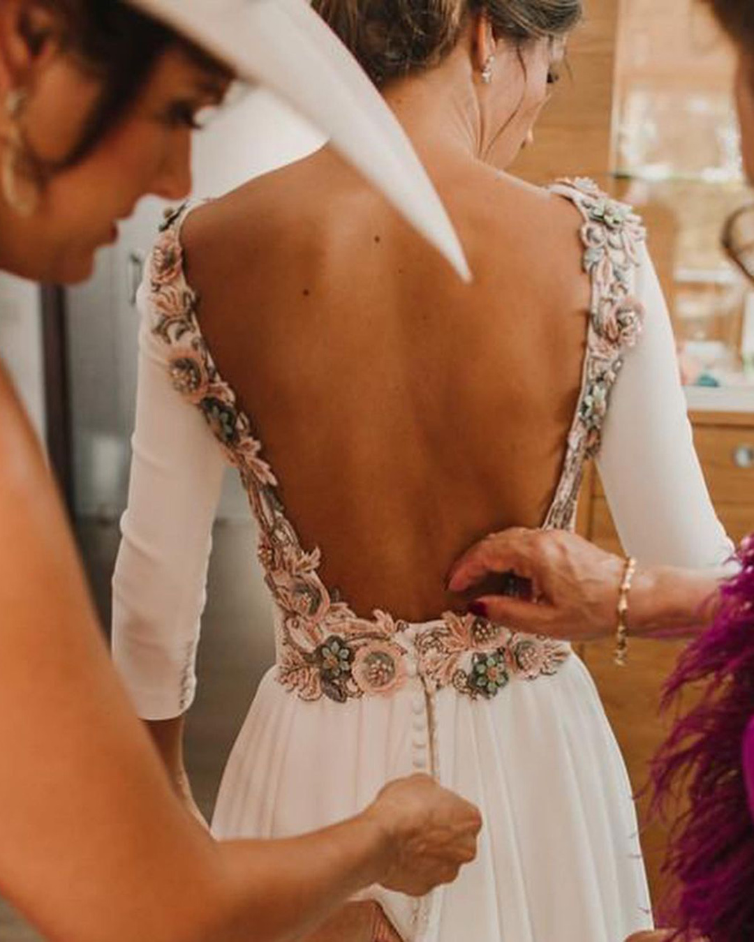 Backless Wedding Dresses: The 21 Bridal 