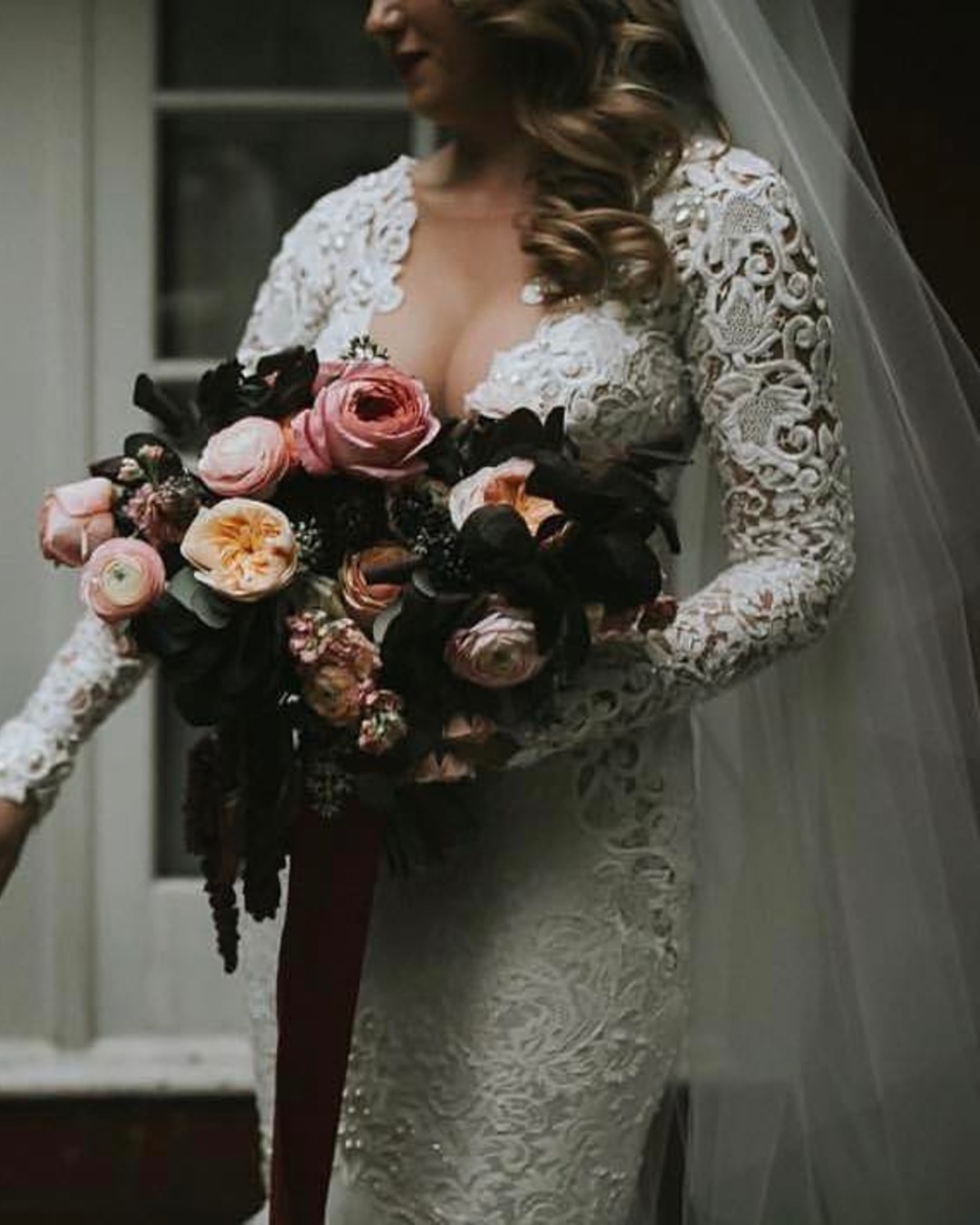 Black wedding bouquets round