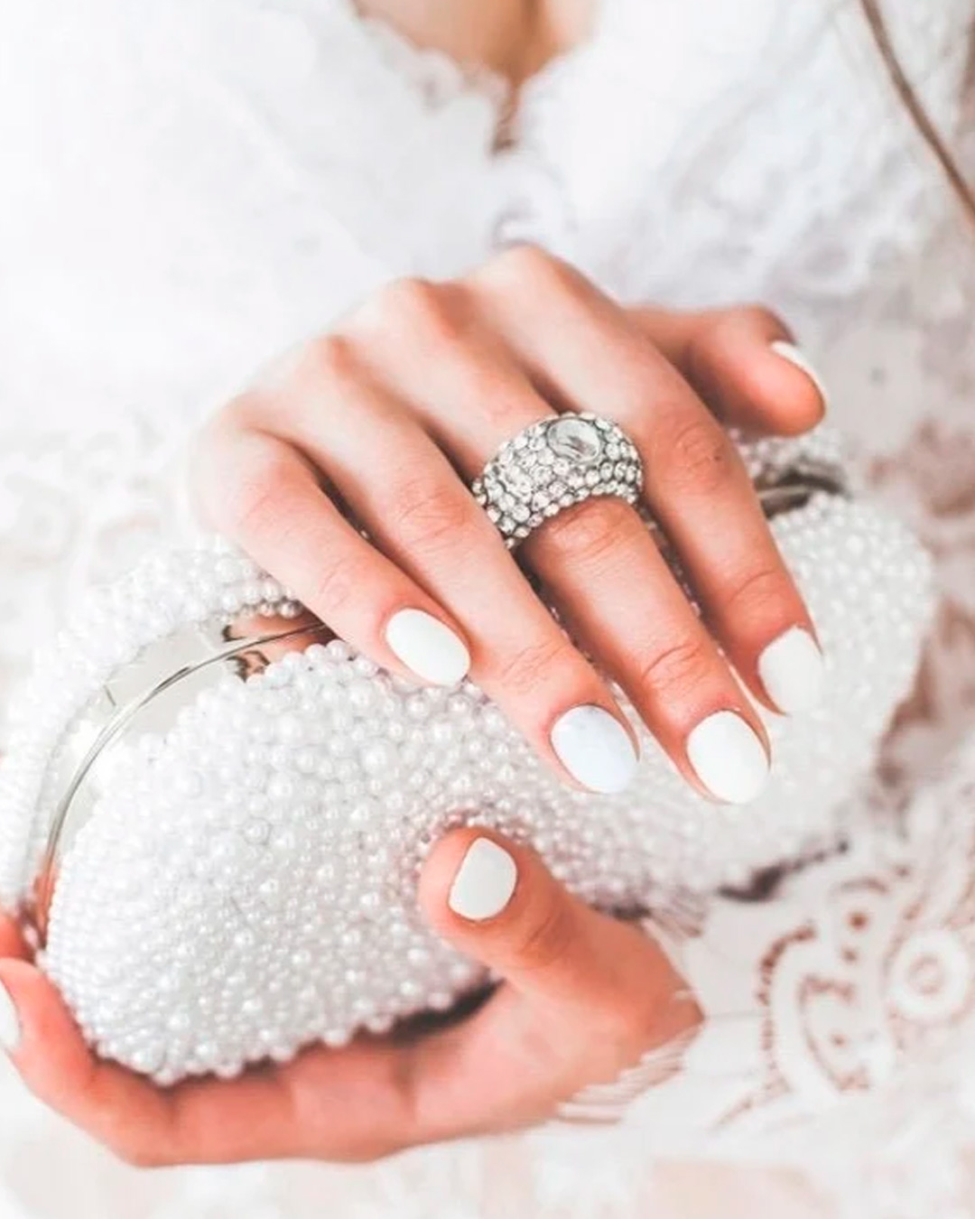 bridal shower gifts clutch bride