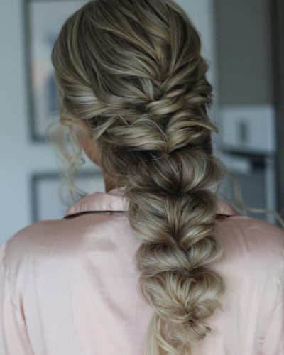 DIY Wedding Hairstyles That Easy To Pull Off [2022/23 Guide & FAQs]