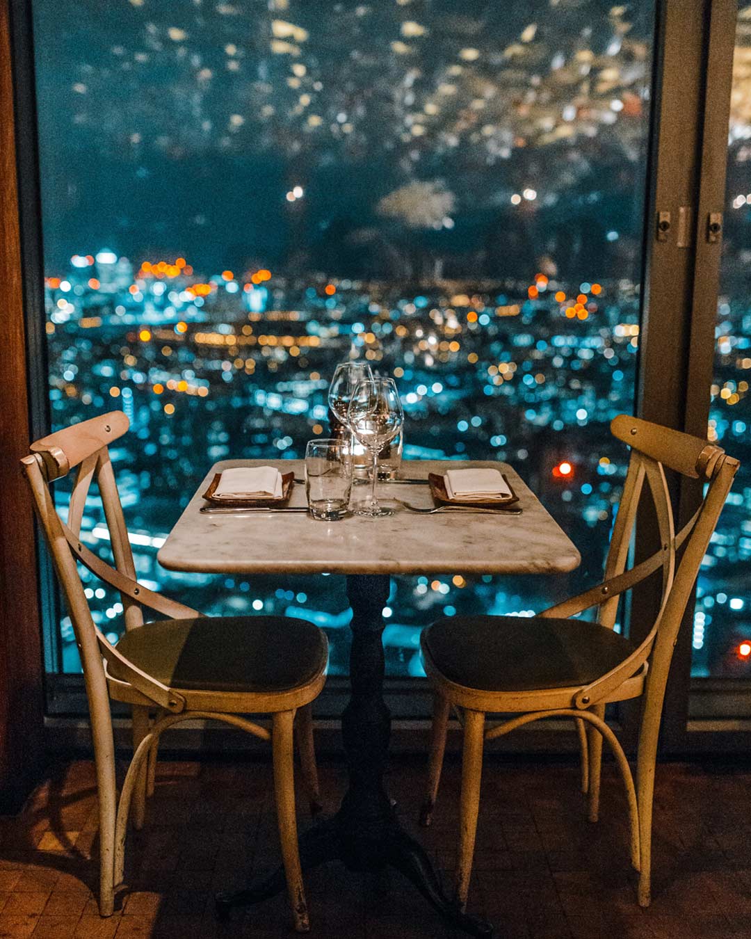engagement-party-gifts-date-night