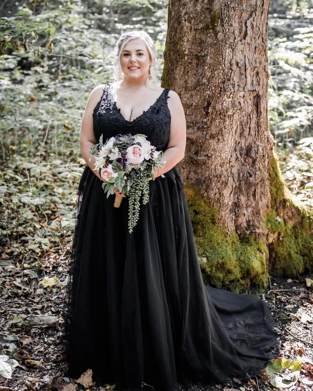 Plus Size Black Wedding Dress — 15 Ideas For Curvy Brides + FAQs — free download